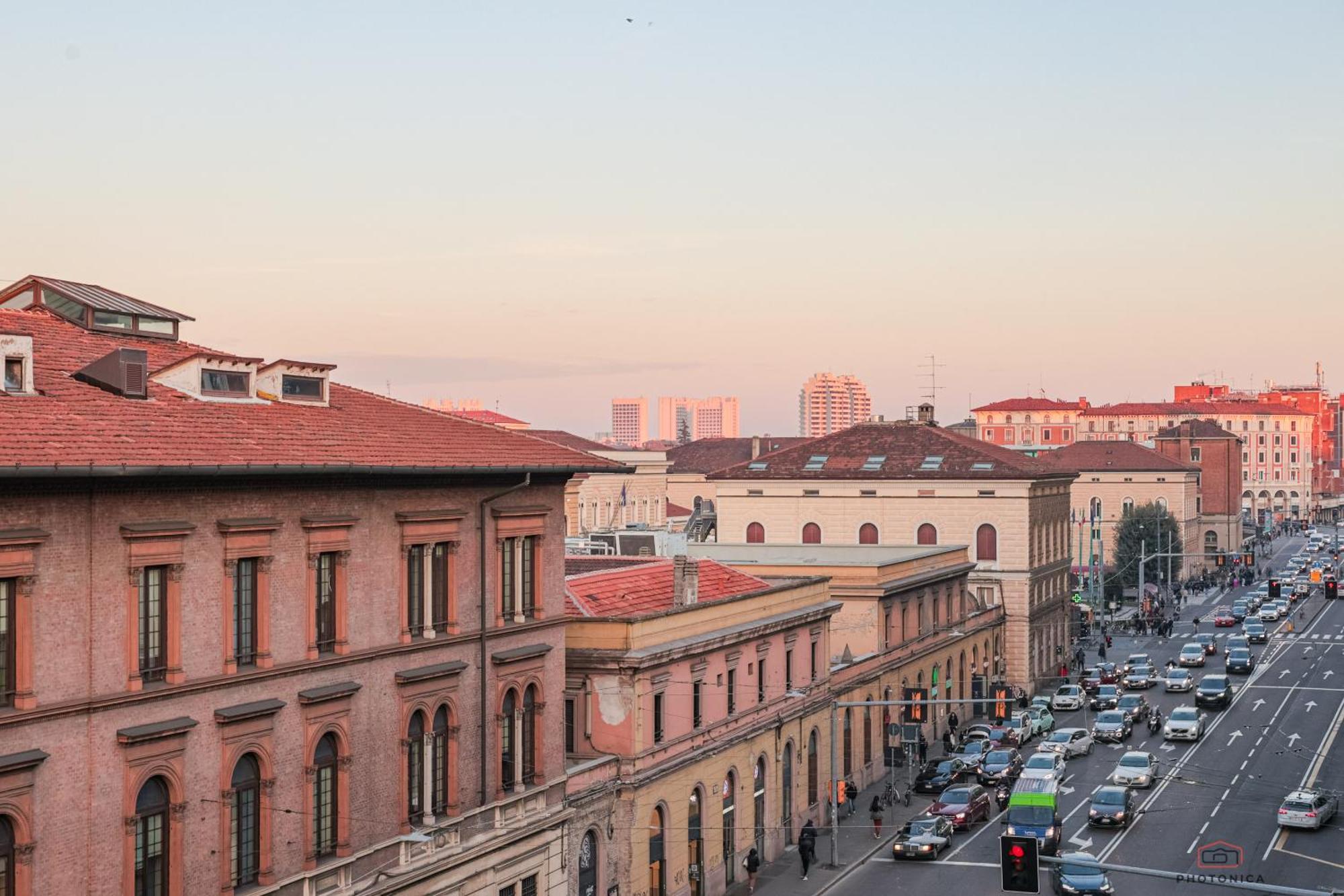Front Station Apartment - Stazione Centrale Di Bologna Eksteriør bilde