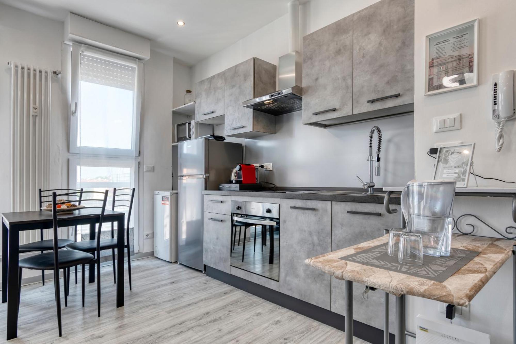 Front Station Apartment - Stazione Centrale Di Bologna Eksteriør bilde